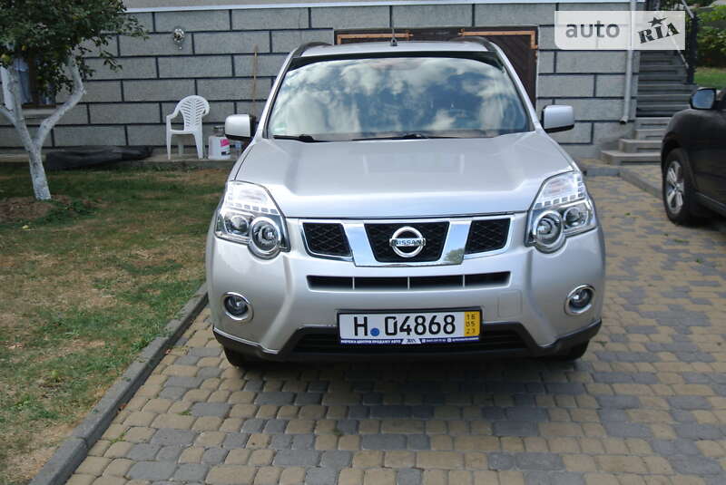 Nissan X-trail (2012)