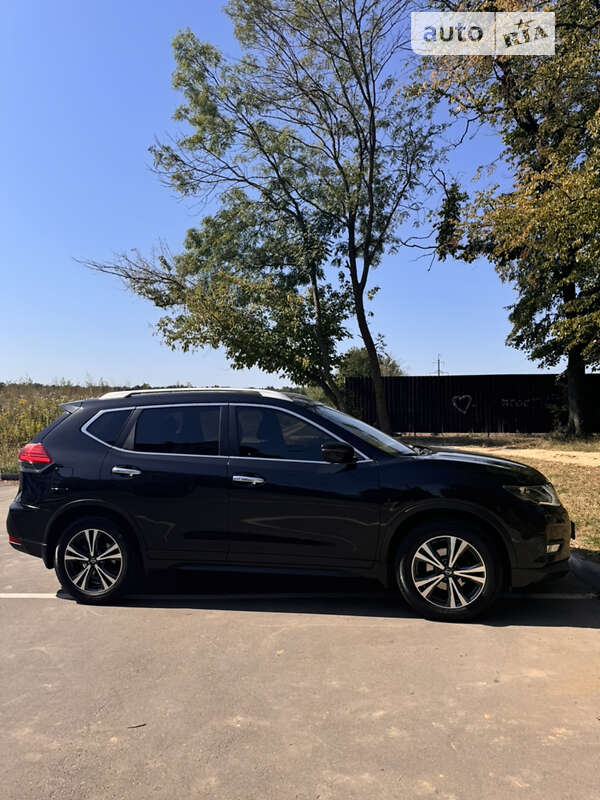 Nissan X-trail (2019)