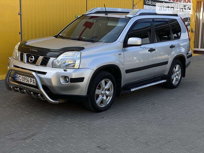 Nissan X-trail (2008)
