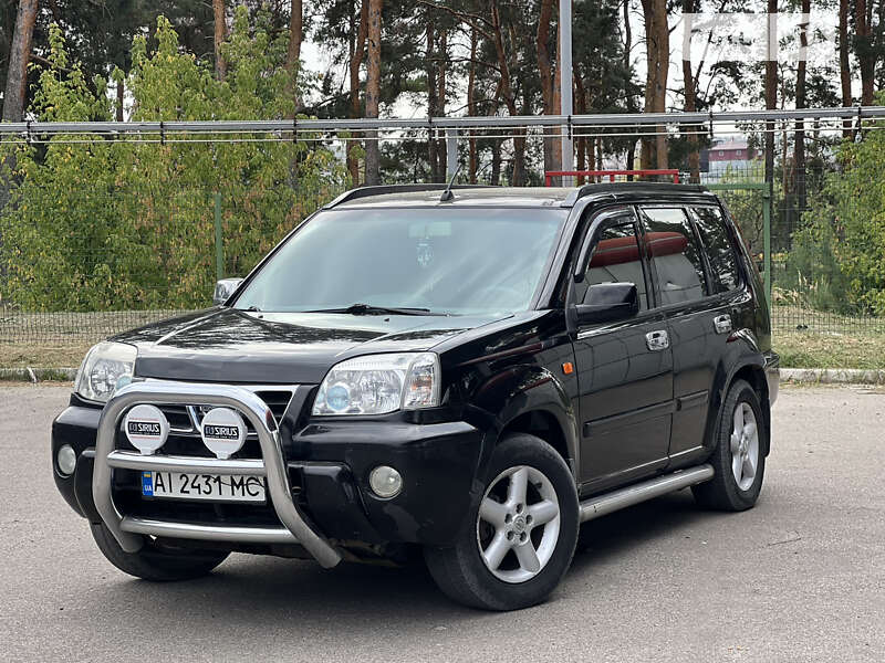 Nissan X-trail (2002)