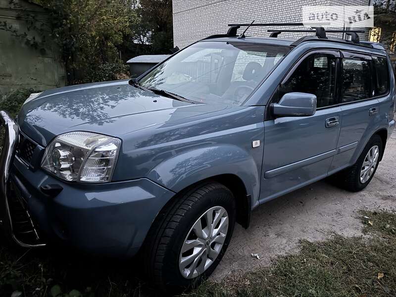 Nissan X-trail (2005)