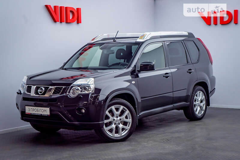 Nissan X-trail (2013)
