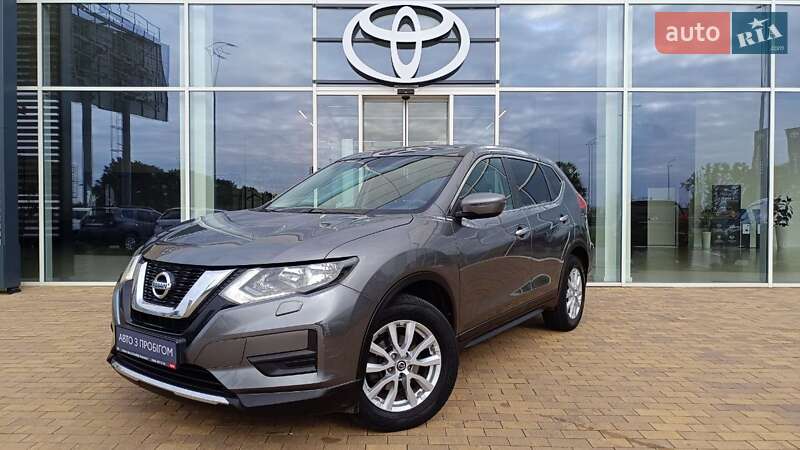 Nissan X-trail (2017)