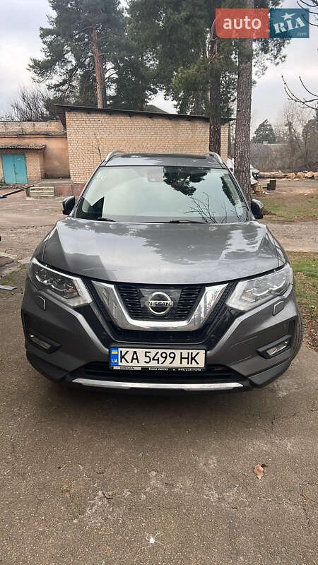 Nissan X-trail (2021)