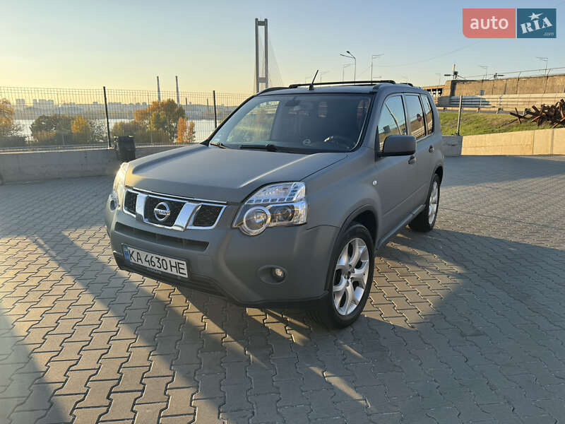 Nissan X-trail (2007)