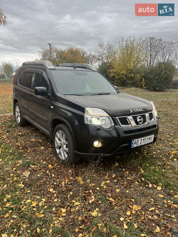 Nissan X-trail (2013)