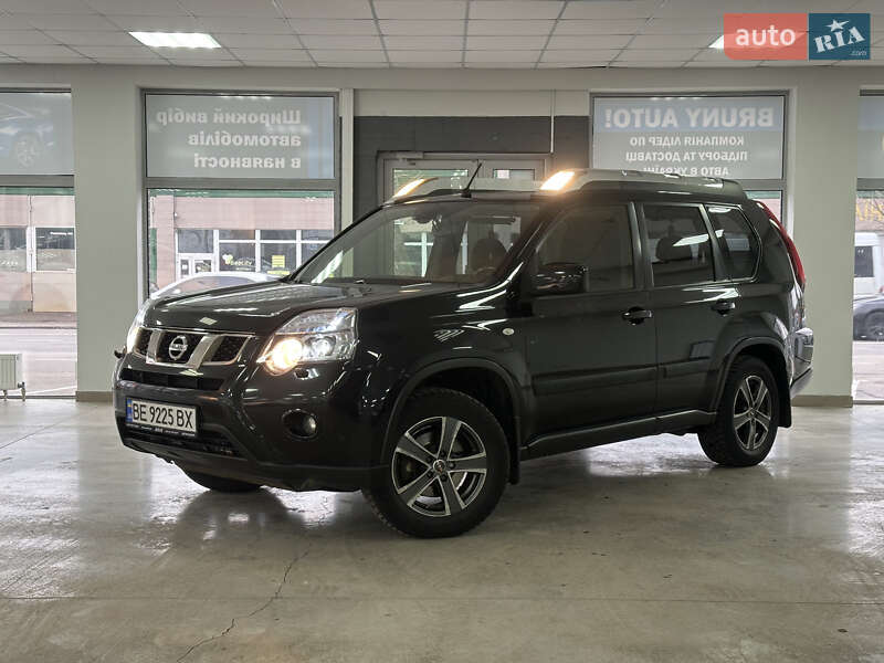 Nissan X-trail (2012)