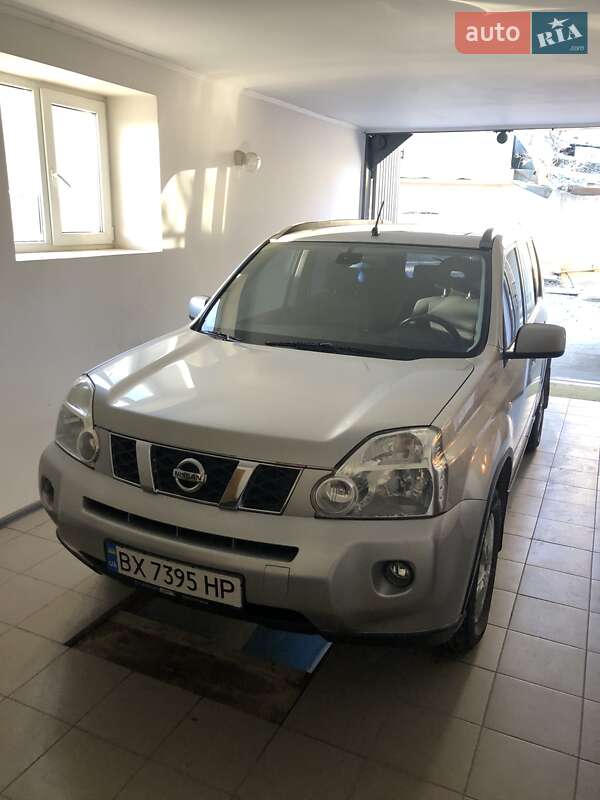 Nissan X-trail (2007)