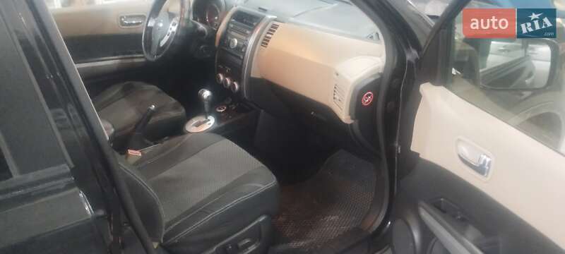 Nissan X-trail (2007)