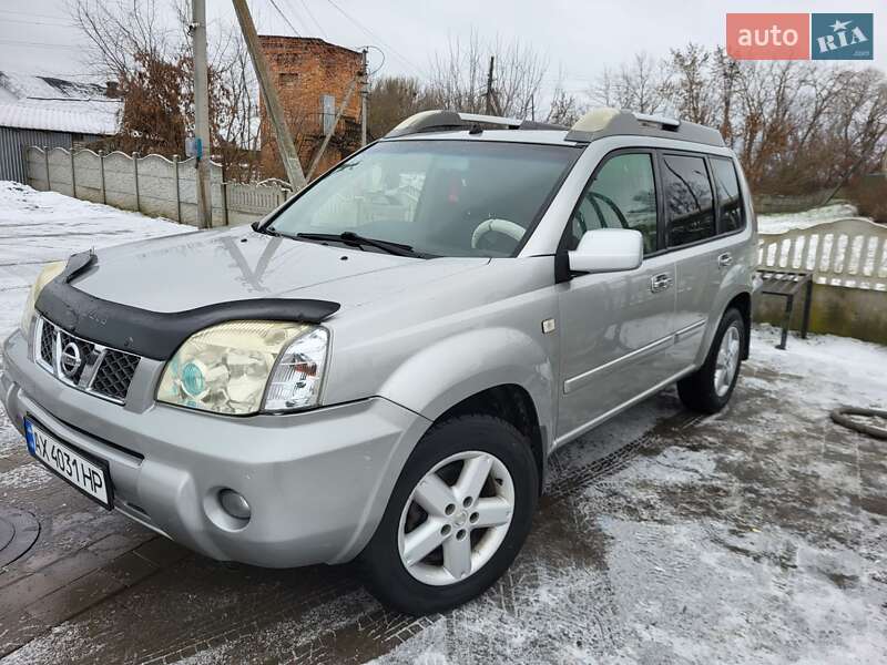 Nissan X-trail (2004)