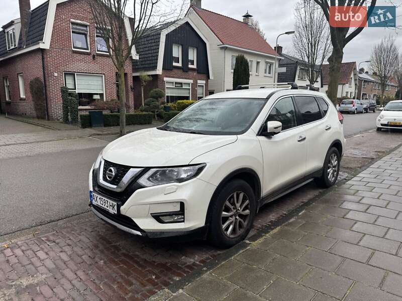 Nissan X-trail (2018)