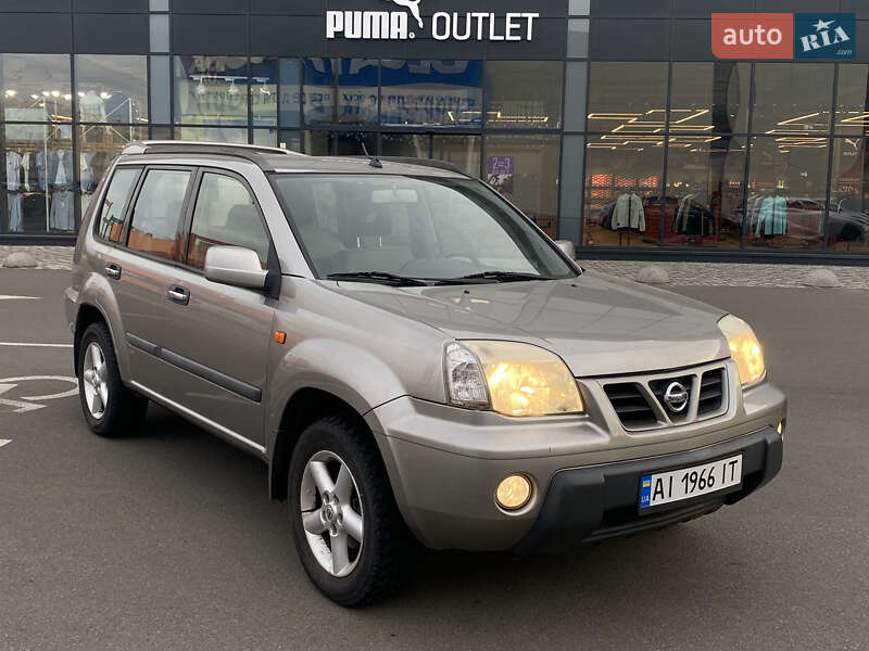 Nissan X-trail (2001)