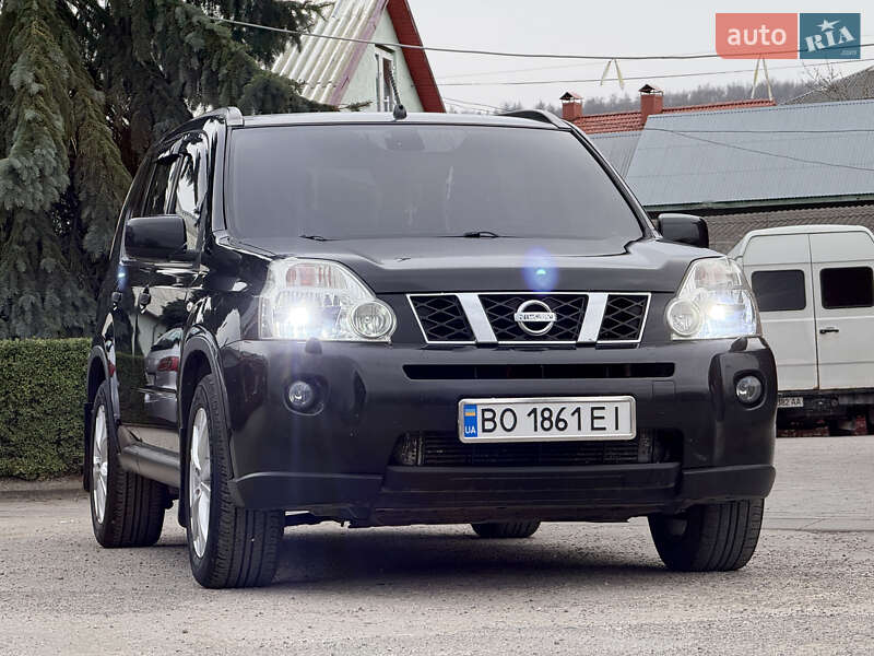 Nissan X-trail (2008)