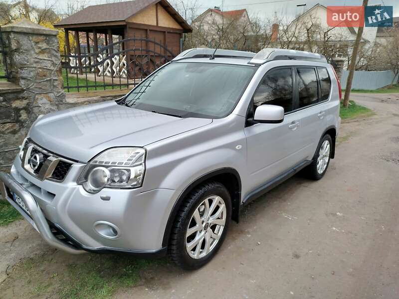 Nissan X-trail (2013)