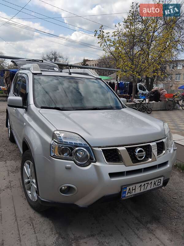 Nissan X-trail (2014)