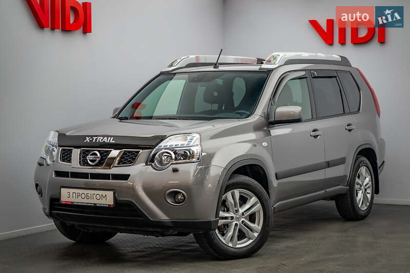 Nissan X-trail (2011)