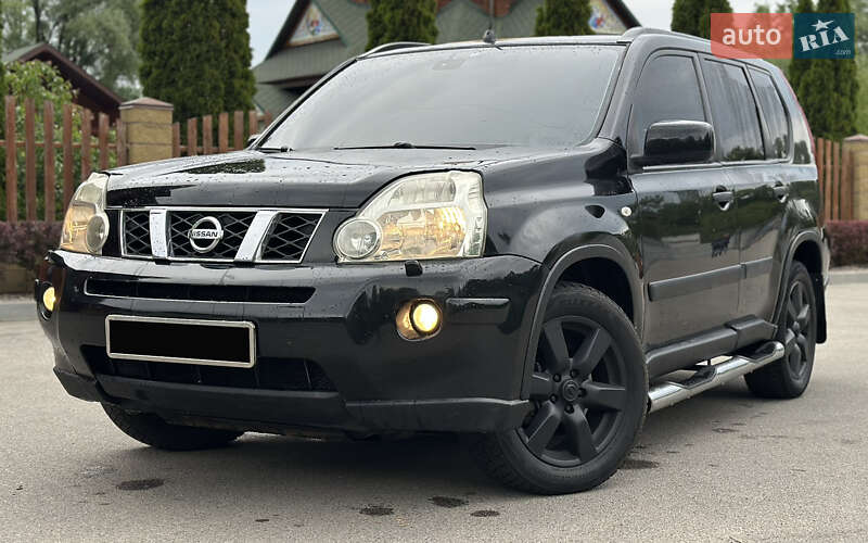 Nissan X-trail (2008)