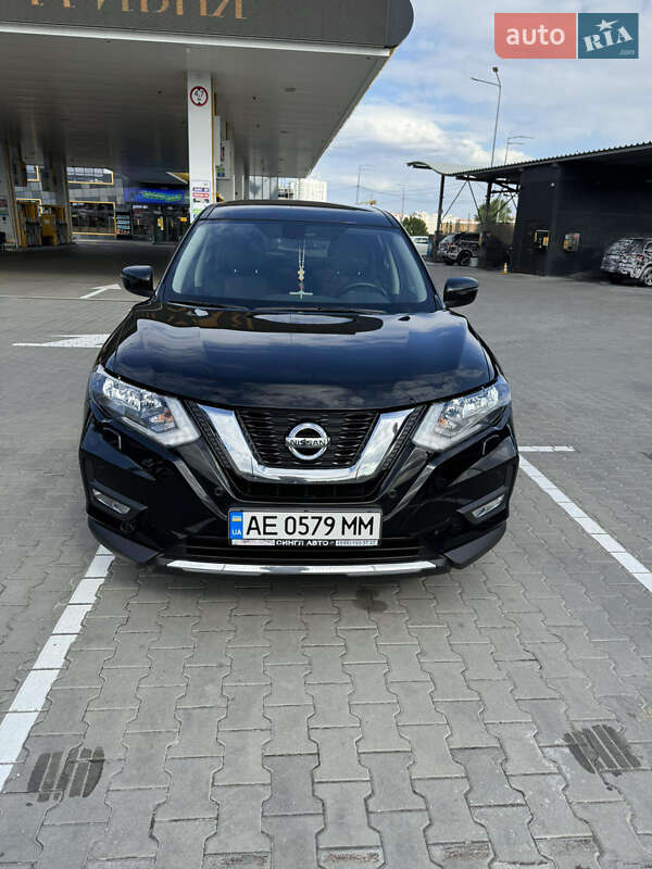 Nissan X-trail (2021)