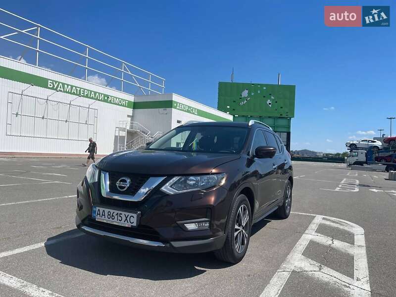 Nissan X-trail (2019)
