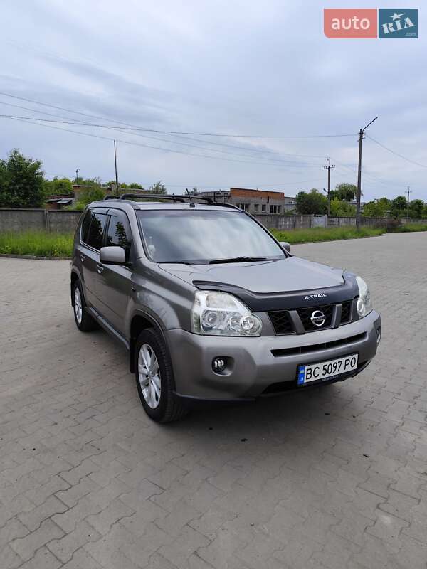 Nissan X-trail (2007)