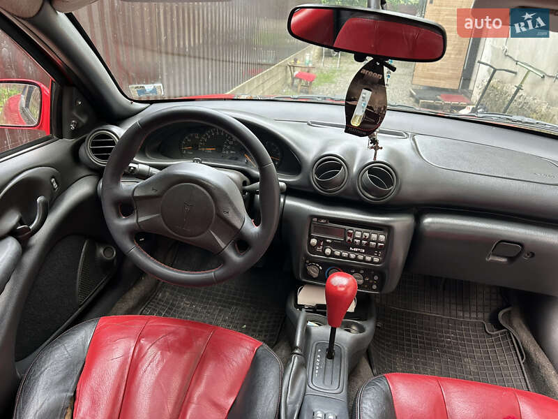 Pontiac Sunfire (2005)