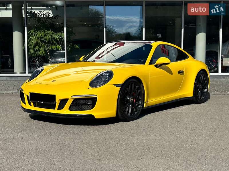 Porsche 911 (2017)