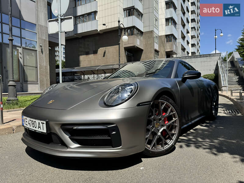 Porsche 911 (2019)