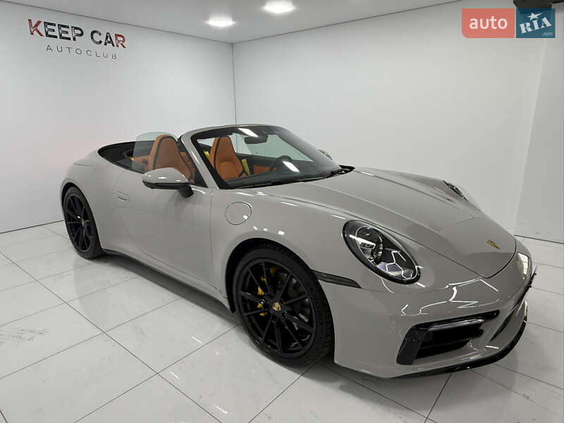 Porsche 911 (2022)