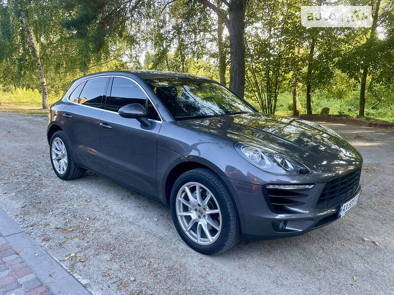 Porsche Macan s (2014)