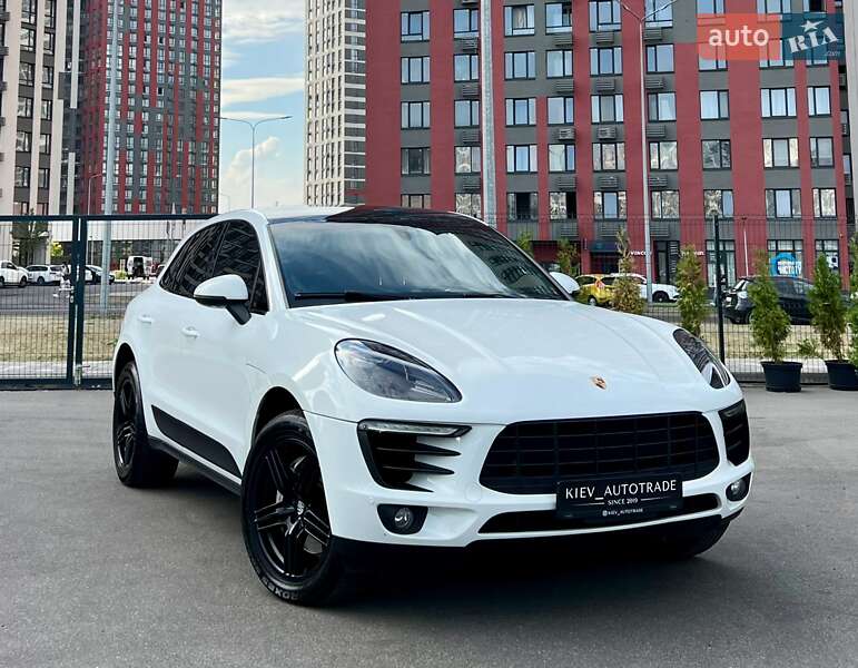 Porsche Macan s (2014)