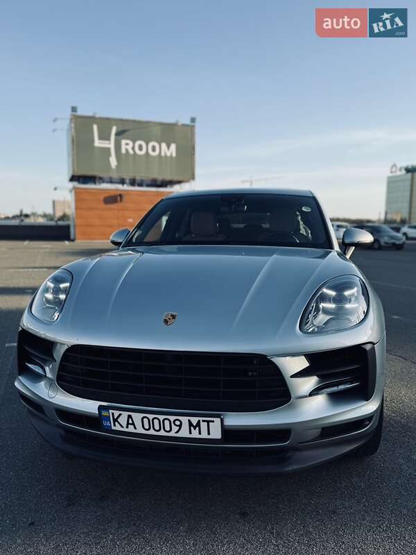 Porsche Macan (2021)
