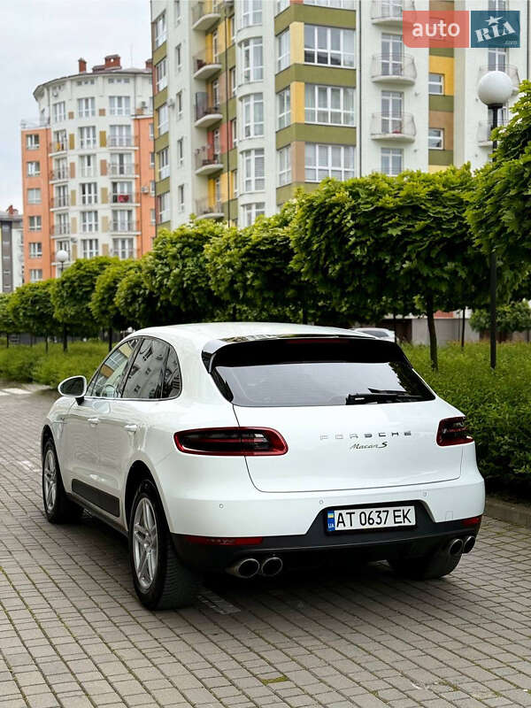 Porsche Macan (2014)