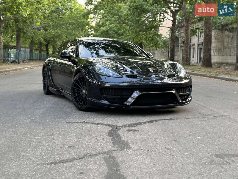 Porsche Panamera (2011)
