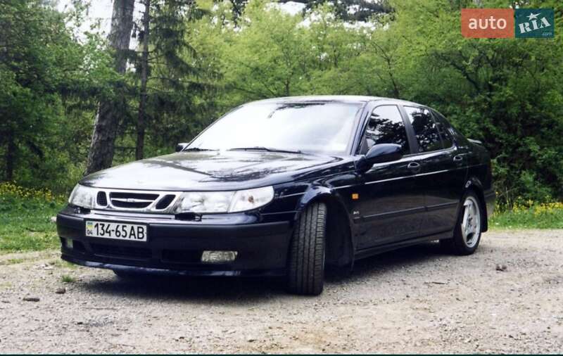 Saab 9-5 (2000)