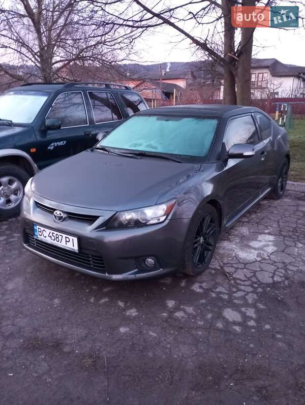 Scion Tc (2012)