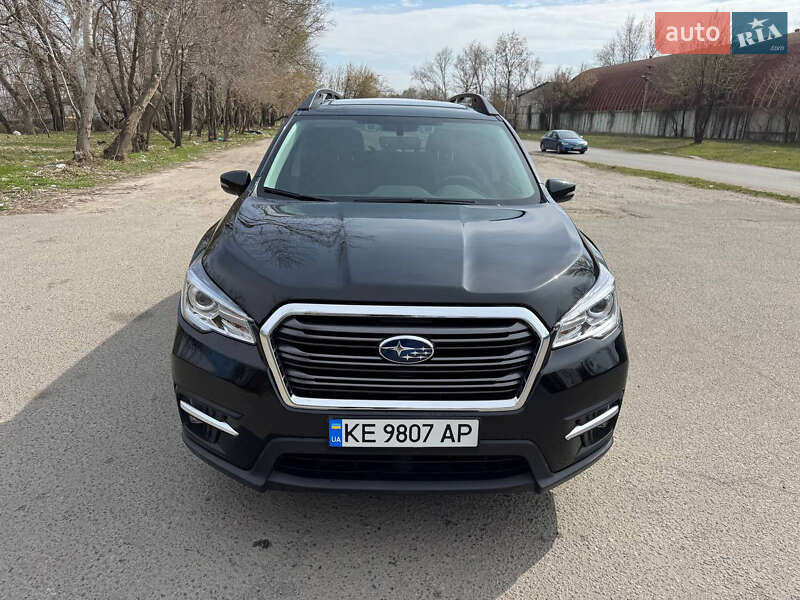 Subaru Ascent (2021)