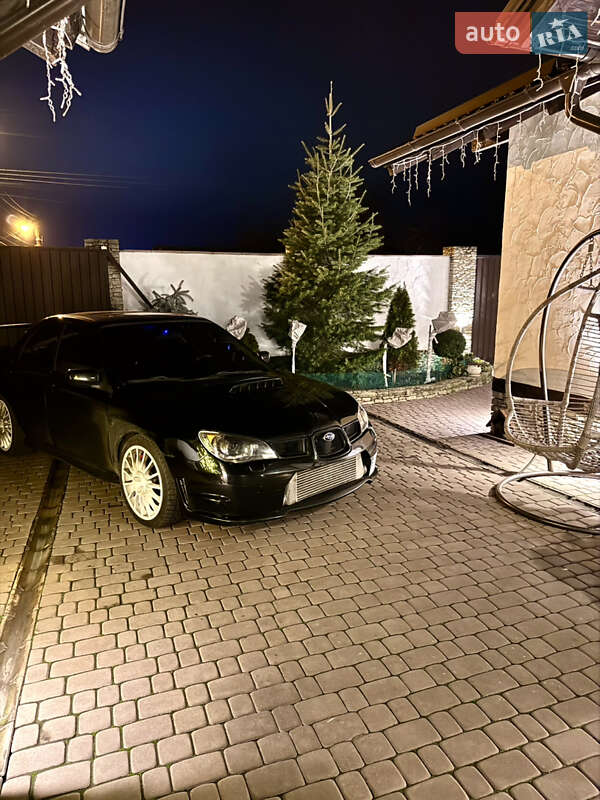 Subaru Impreza wrx sti (2006)