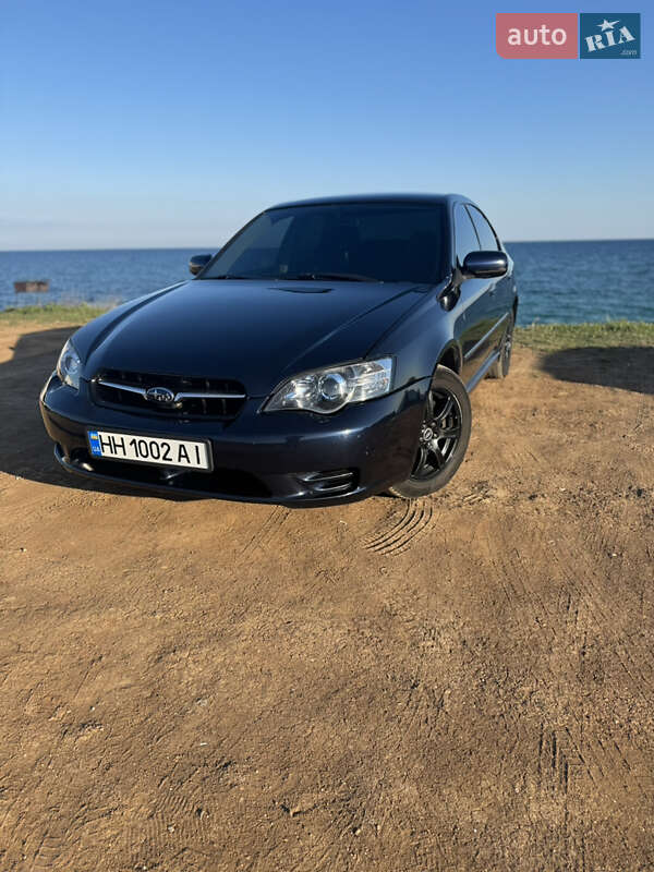 Subaru Legacy (2004)