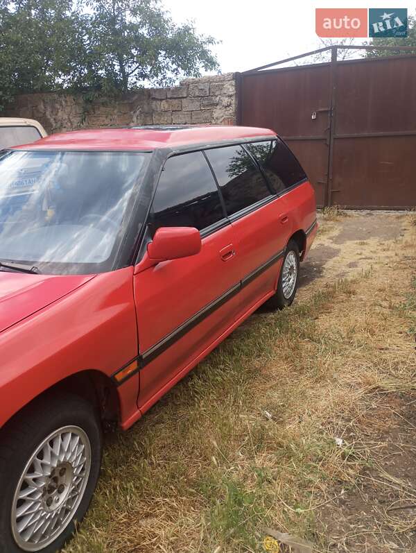 Subaru Legacy (1990)