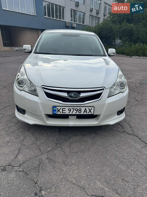 Subaru Legacy (2010)