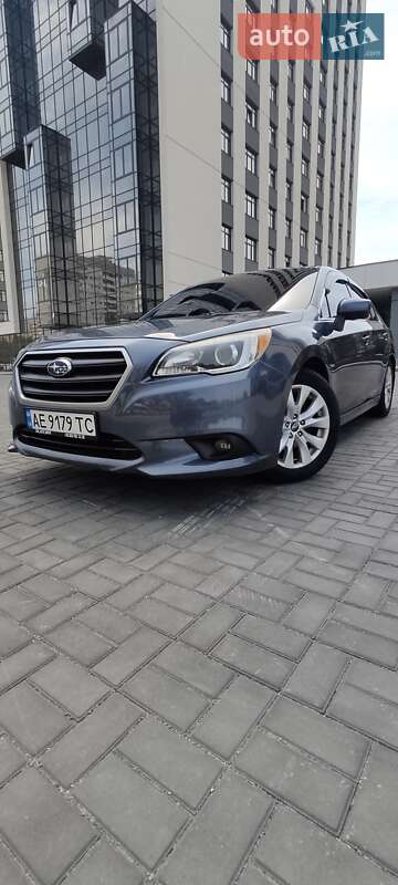 Subaru Legacy (2015)