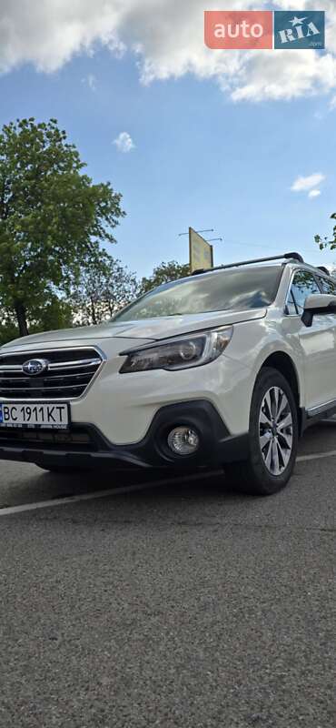 Subaru Outback (2017)