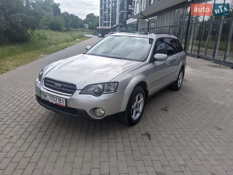 Subaru Outback (2005)