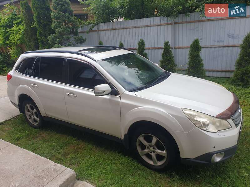 Subaru Outback (2010)