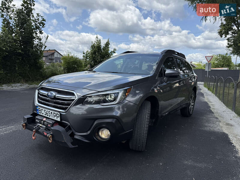 Subaru Outback (2018)