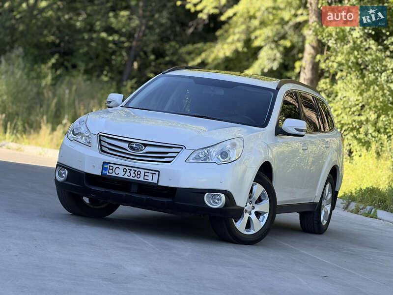 Subaru Outback (2011)
