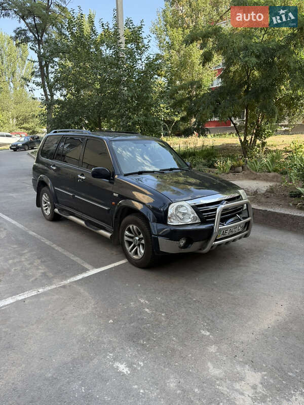 Suzuki Grand vitara xl7 (2004)
