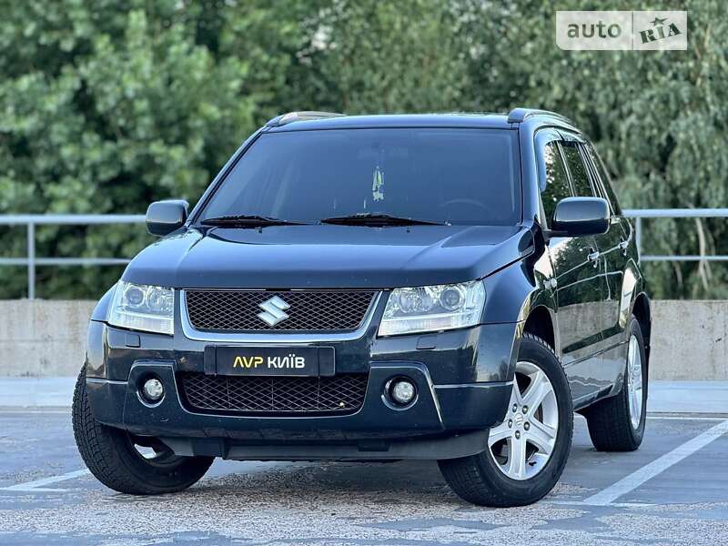 Suzuki Grand vitara (2008)