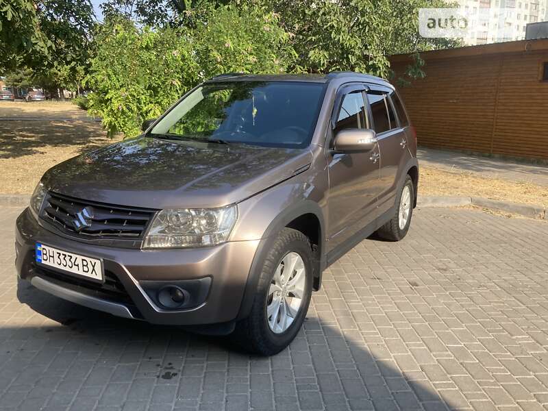 Suzuki Grand vitara (2013)