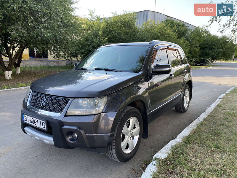 Suzuki Grand vitara (2010)